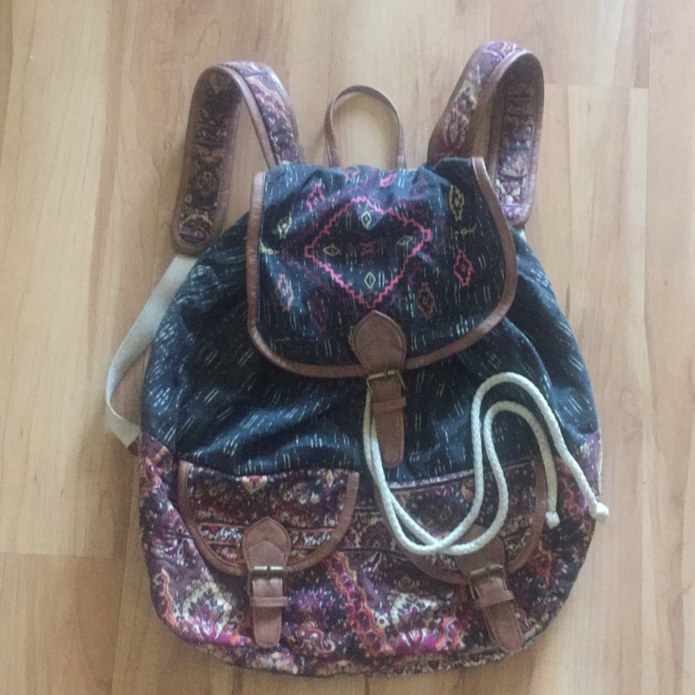 Drawstring bohemian bookbag